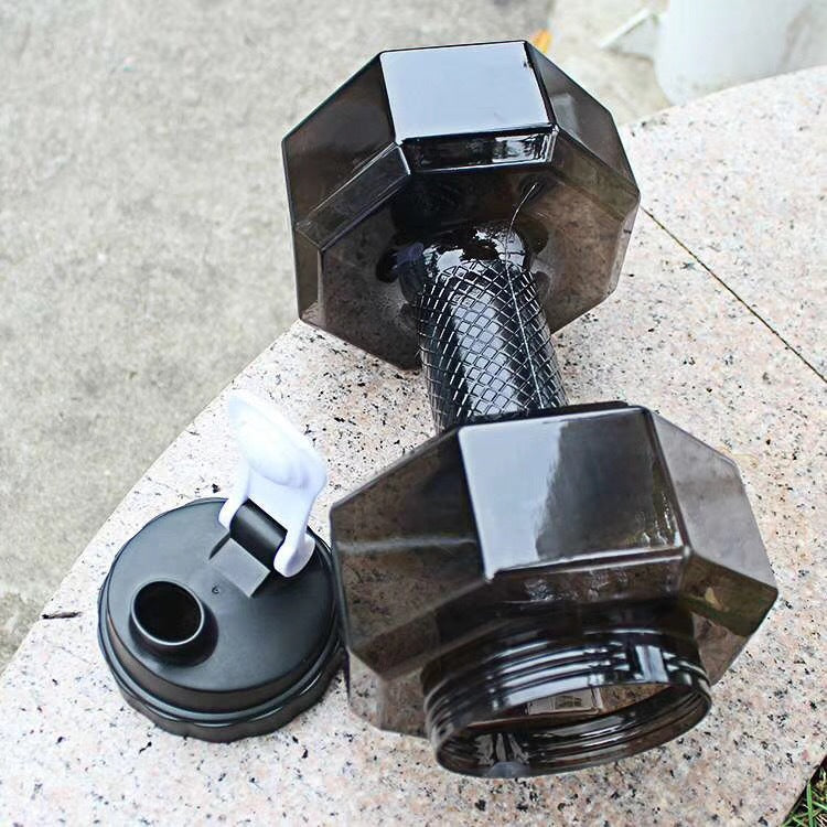 2.6L dumbbell kettle PET material gym large capacity water bottle creative sports kettle space portable cup