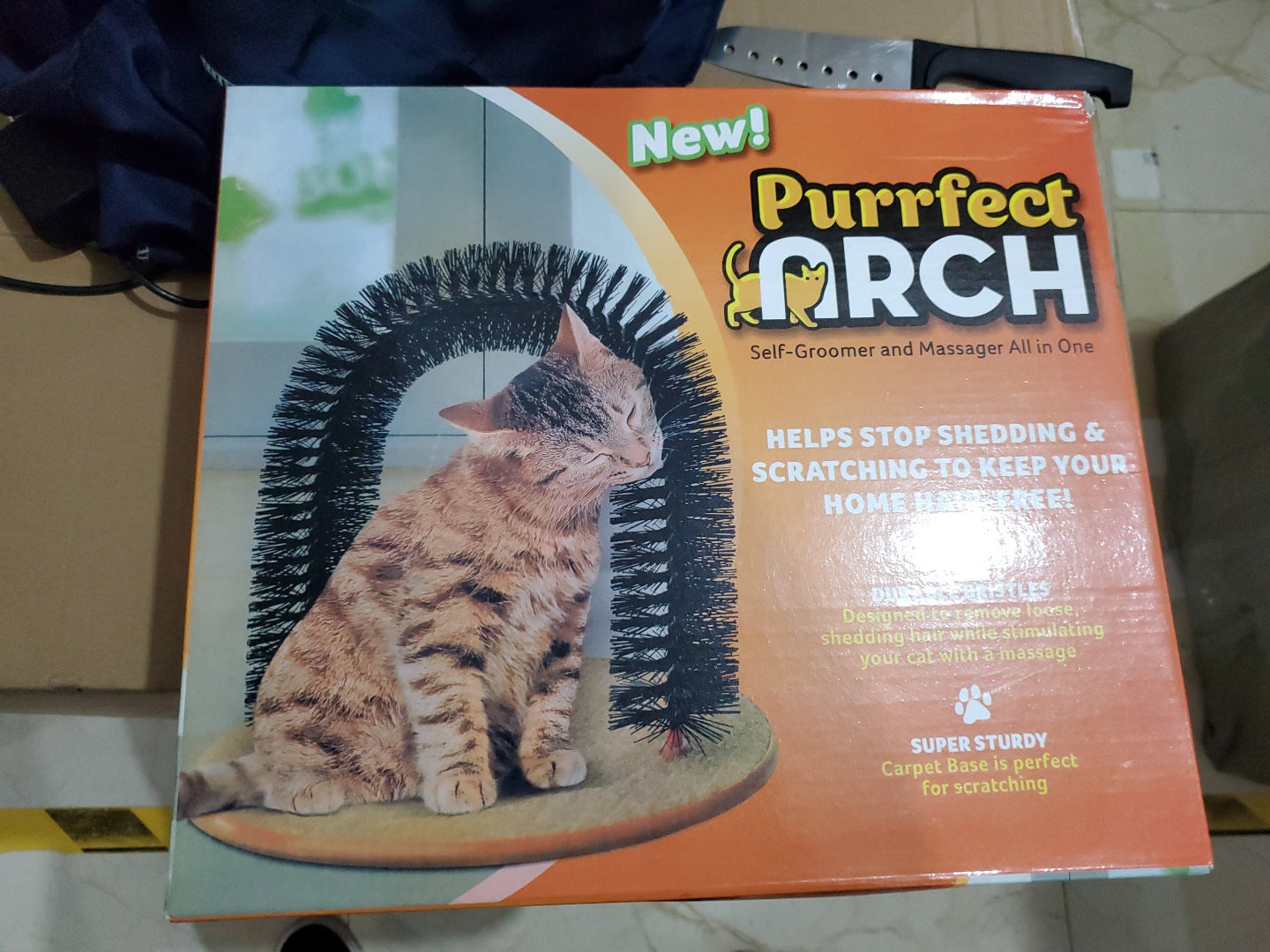 Hot selling cat brush cat scratching cat toys pet toys hair rub cat arch pet play toys