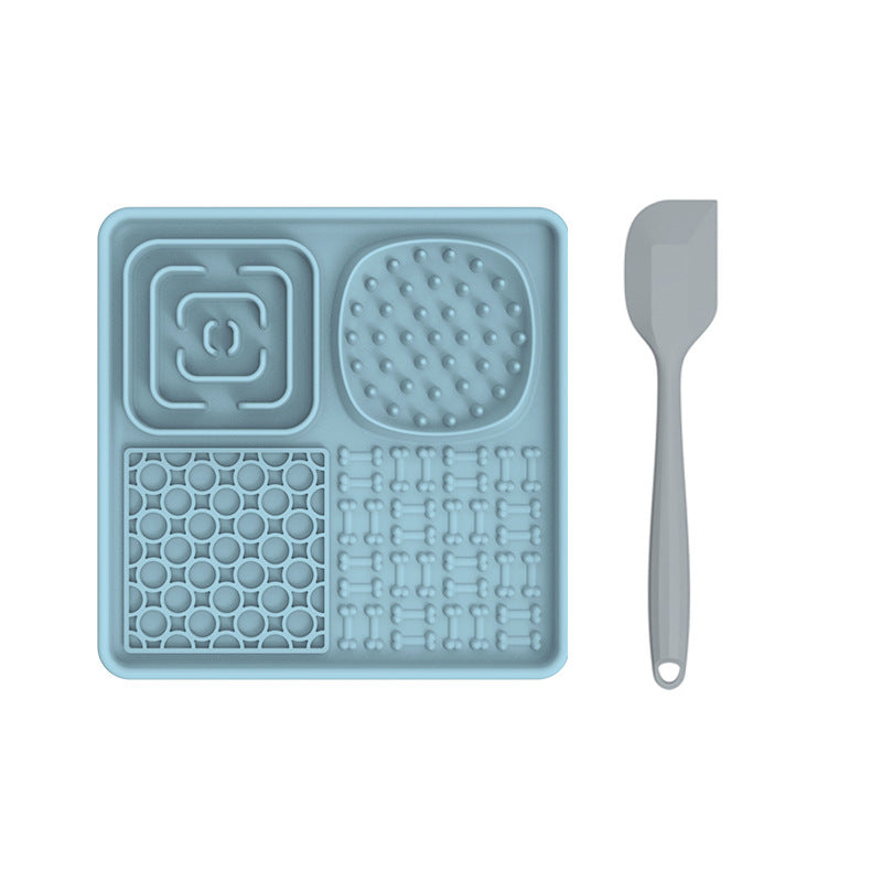 Cross-border popular silicone pet licking mat pet food utensils dog licking mat placemat suction cup slow feeding mat dog slow feeding mat